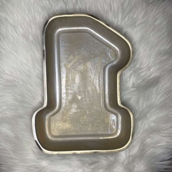 Wilton 1979 Number One # 1 Cake Pan Baking Mold Trophy 1st Birthday - Picture 2 of 3